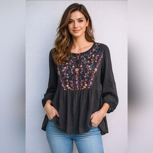NWT Umgee Floral Embroidered Blouse, Black, Womens Medium